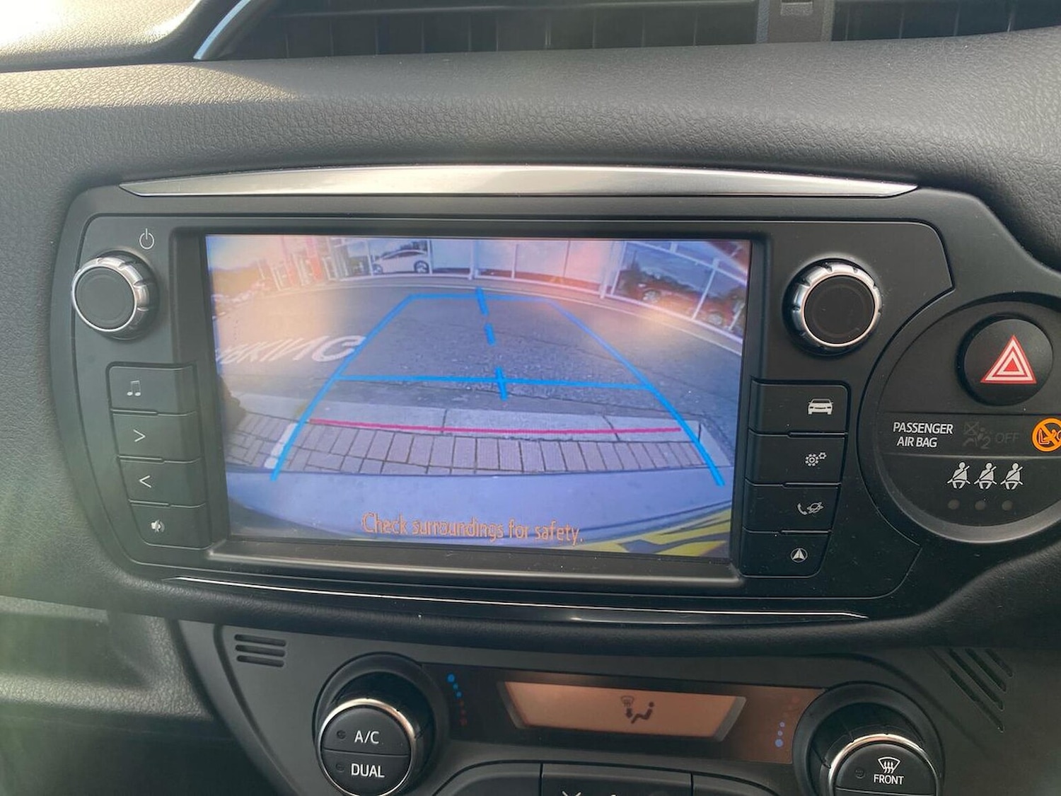 Used Toyota Yaris 2014 for sale - 76392443: Photo 23