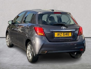 Used Toyota Yaris 2014 for sale - 76392443: Photo