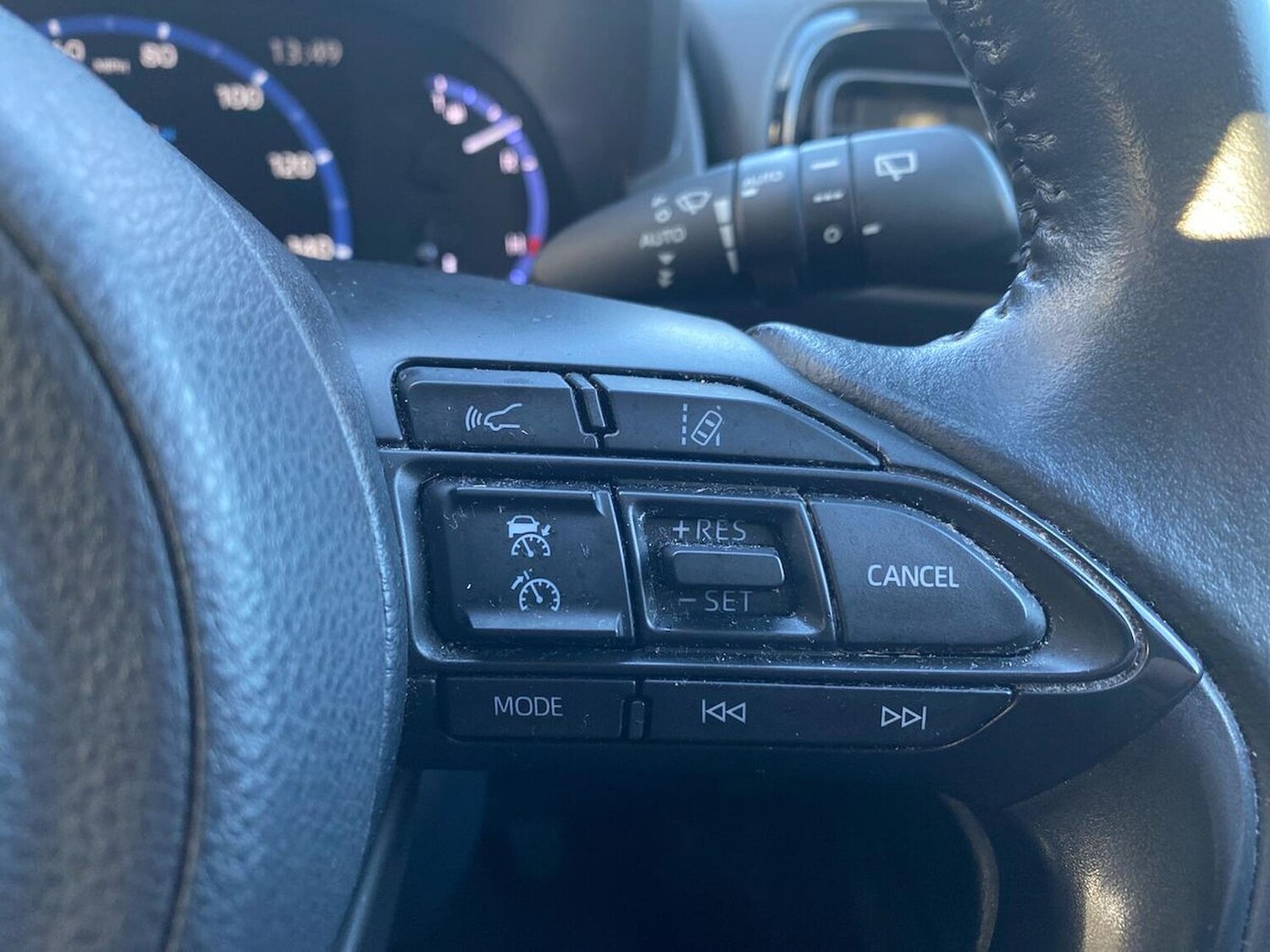 Used Toyota Yaris Cross 2021 for sale - 77487669: Photo 25