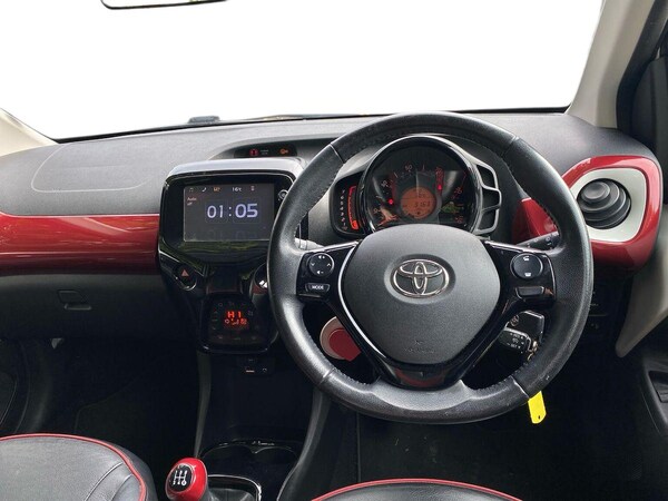 Used Toyota AYGO 2018 for sale - 76198355: Photo 9