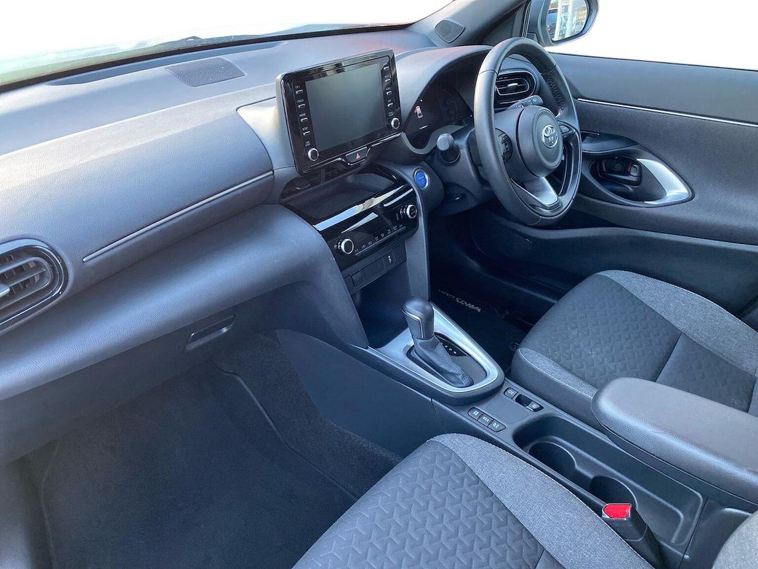 Used Toyota Yaris Cross 2024 for sale - 78053542: Photo 7