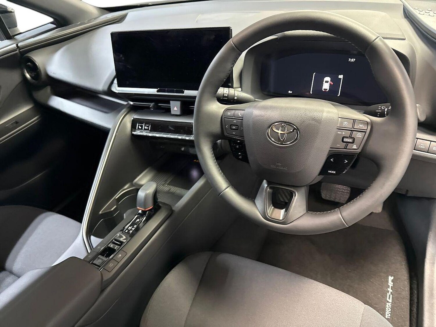 Used Toyota C-HR 2025 for sale - 76884998: Photo 15