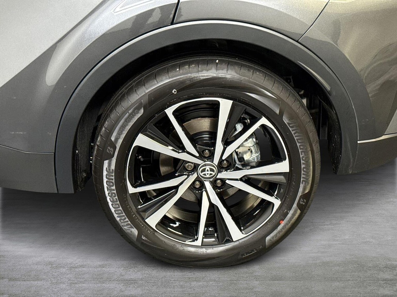 Used Toyota C-HR 2025 for sale - 76884998: Photo 6