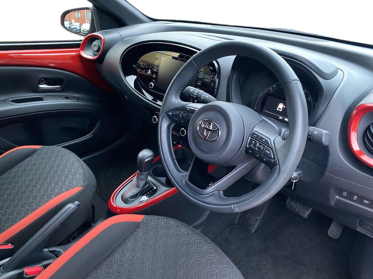 Used Toyota Aygo X 2022 for sale - 77487614: Photo 15