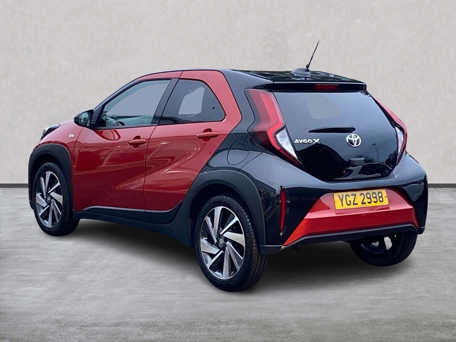 Used Toyota Aygo X 2022 for sale - 77487614: Photo 2