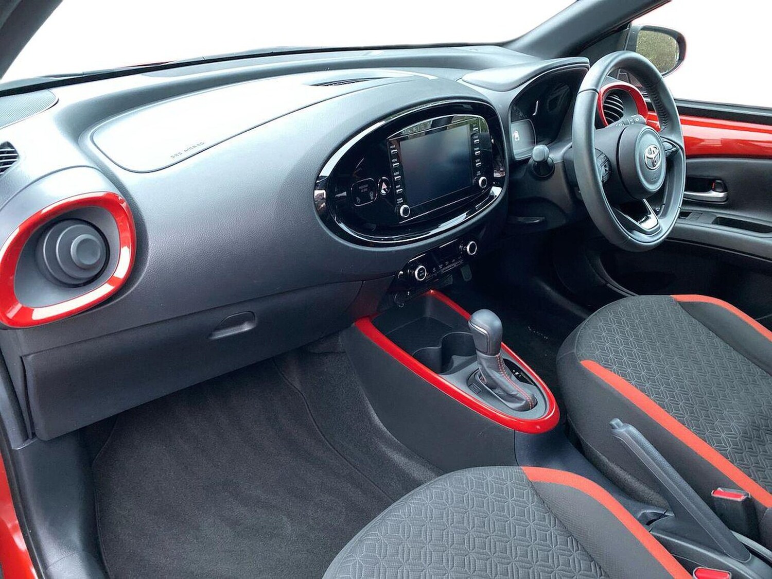 Used Toyota Aygo X 2022 for sale - 77487614: Photo 7