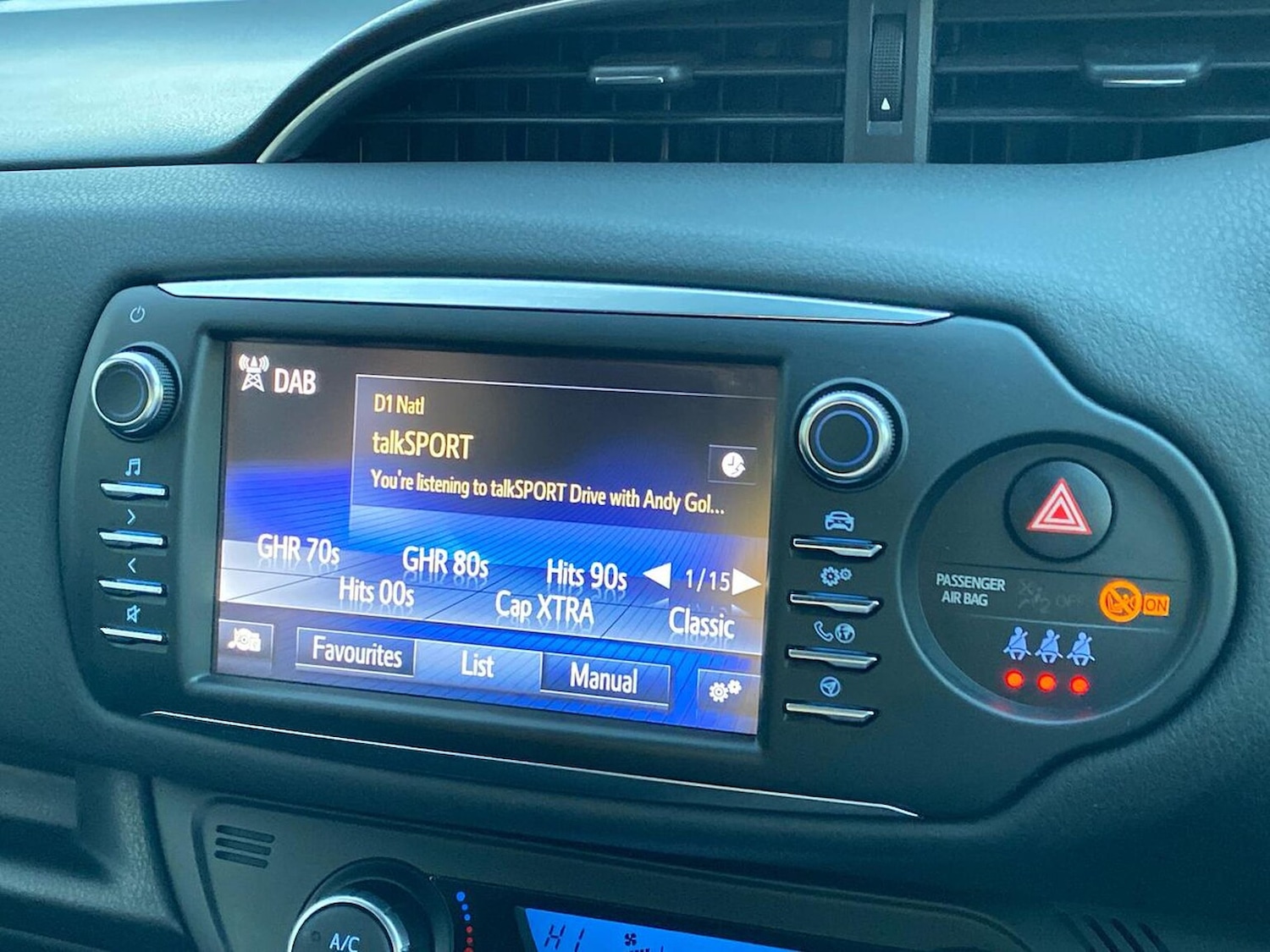 Used Toyota Yaris 2017 for sale - 78192896: Photo 13