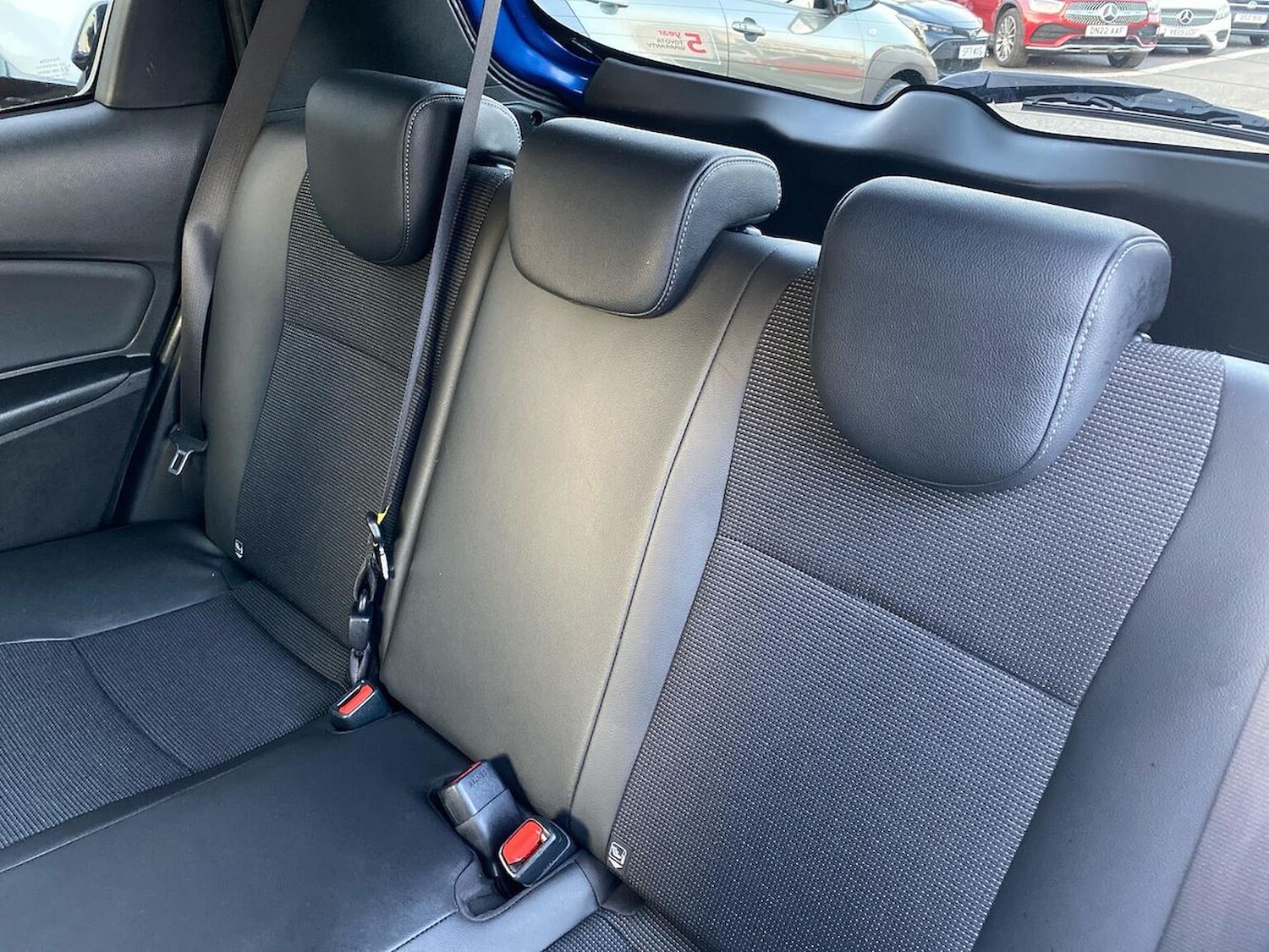 Used Toyota Yaris 2017 for sale - 78192896: Photo 18