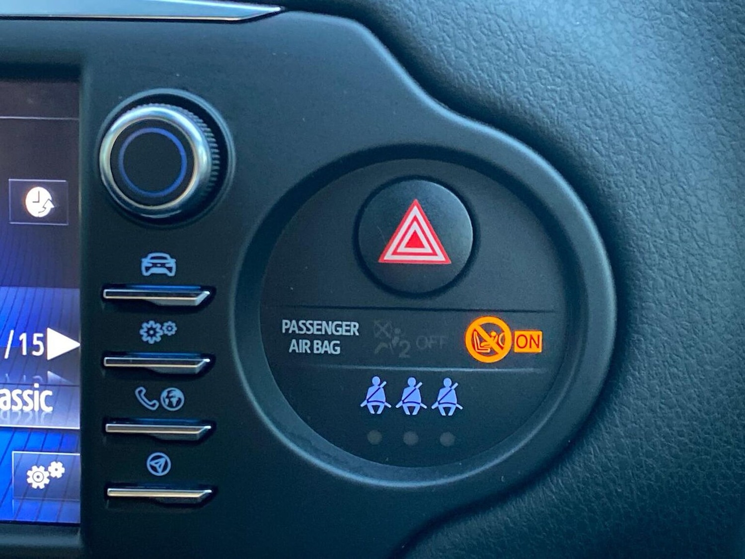 Used Toyota Yaris 2017 for sale - 78192896: Photo 24