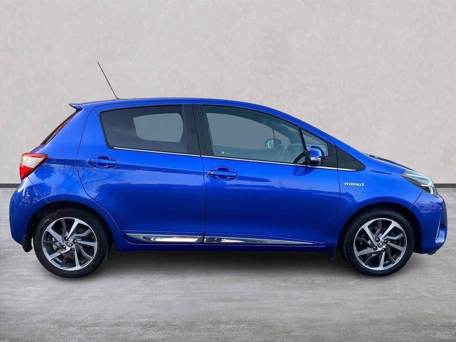 Used Toyota Yaris 2017 for sale - 78192896: Photo 5