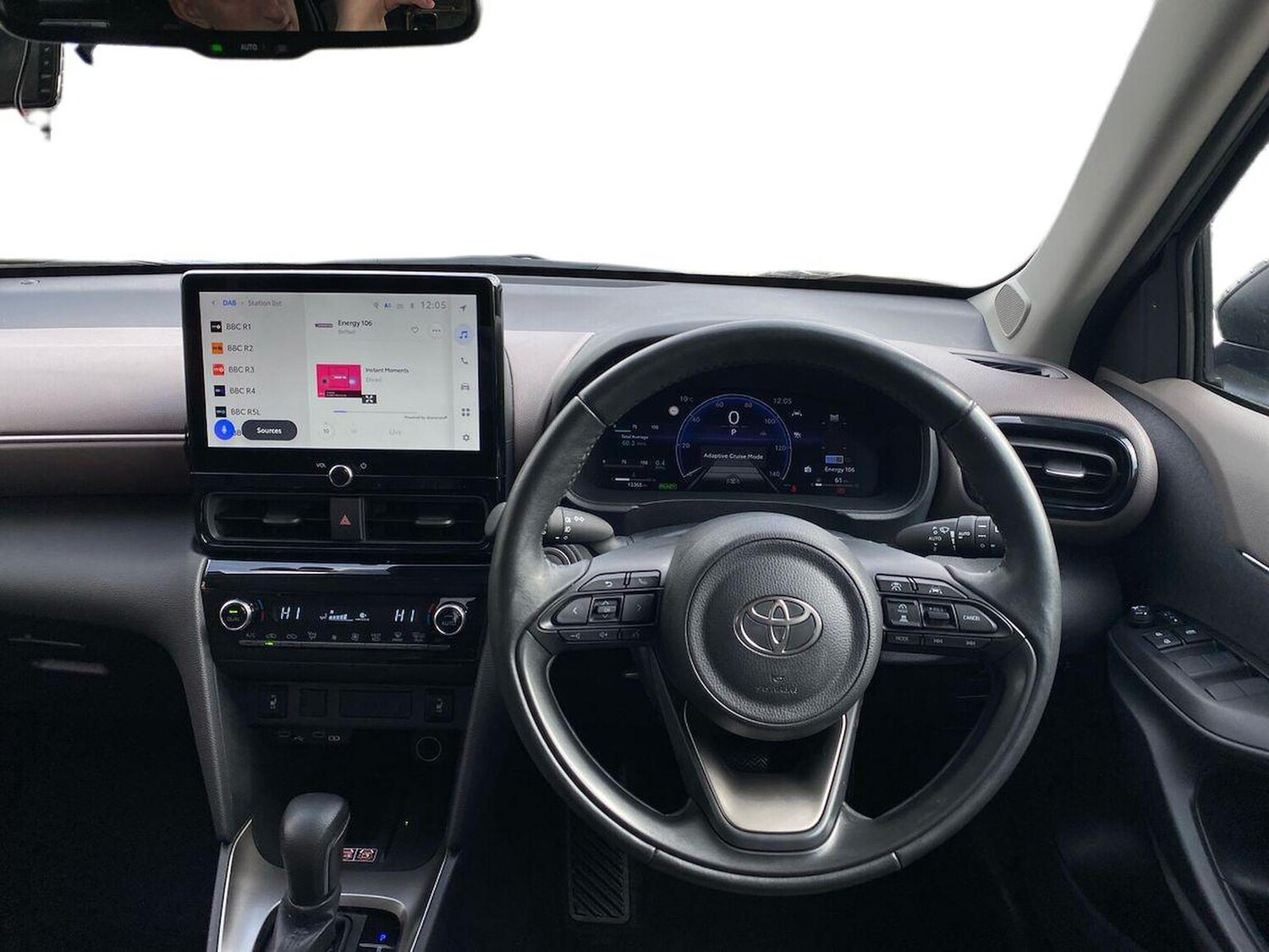 Used Toyota Yaris Cross 2024 for sale - 78211117: Photo 11