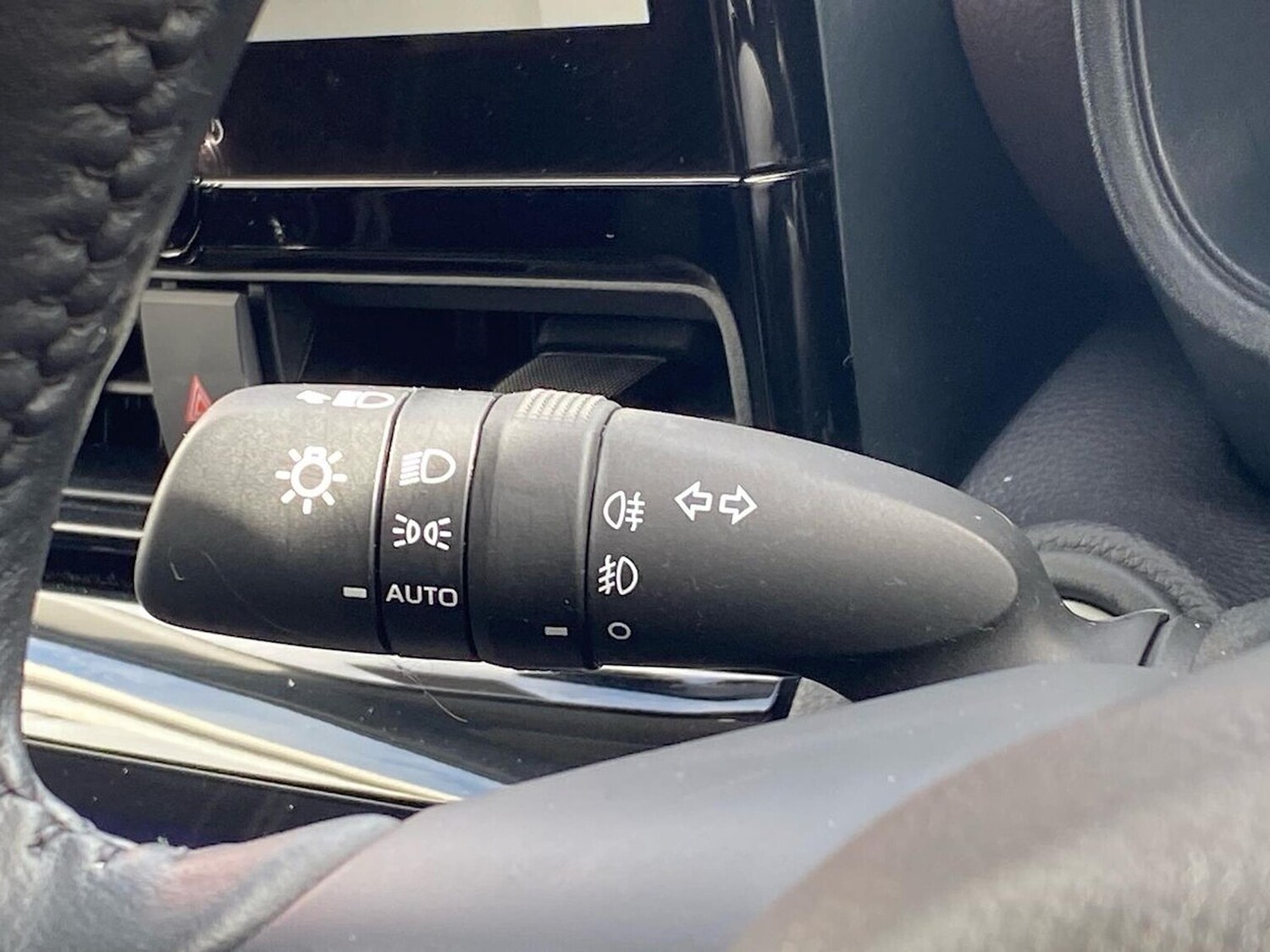 Used Toyota Yaris Cross 2024 for sale - 78211117: Photo 28