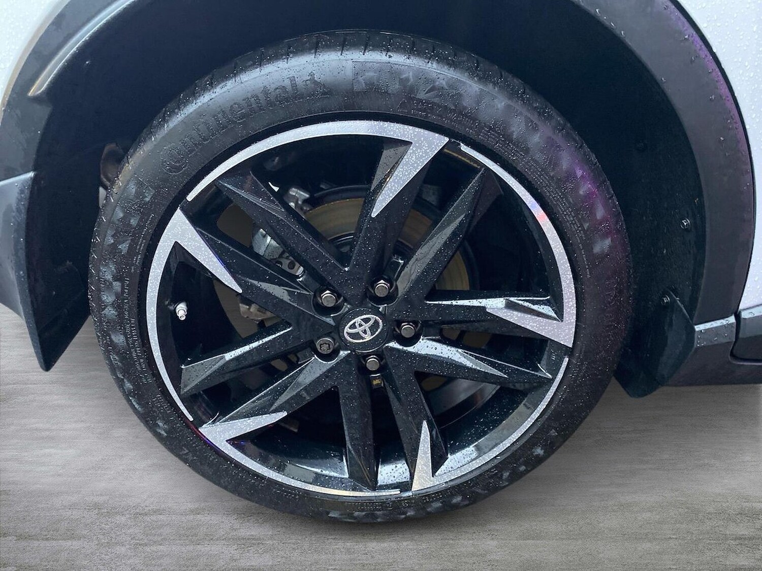 Used Toyota C-HR 2023 for sale - 77487643: Photo 6