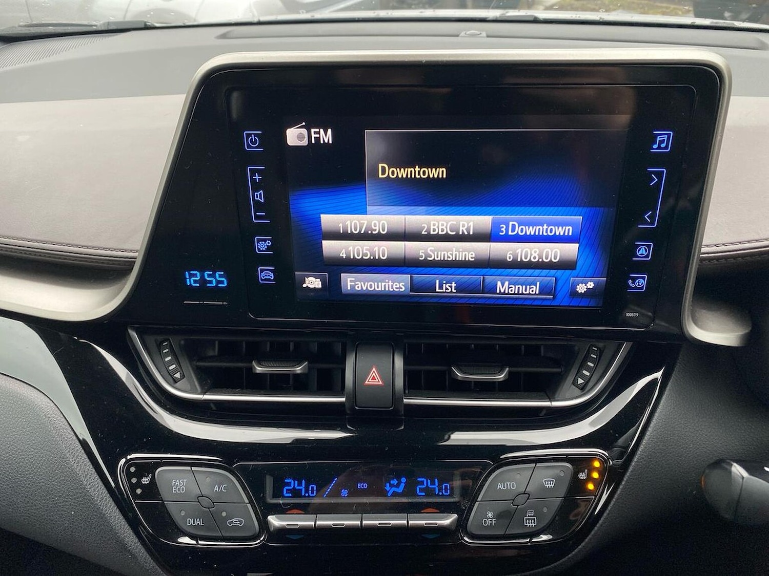 Used Toyota C-HR 2018 for sale - 76455197: Photo 11