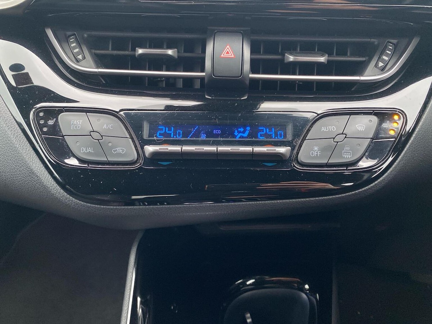 Used Toyota C-HR 2018 for sale - 76455197: Photo 12