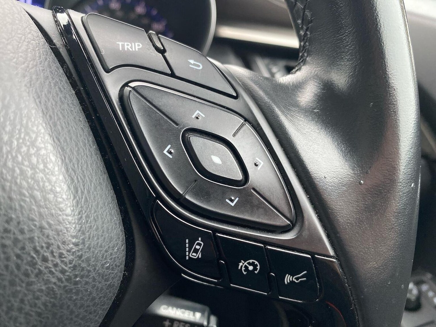 Used Toyota C-HR 2018 for sale - 76455197: Photo 26