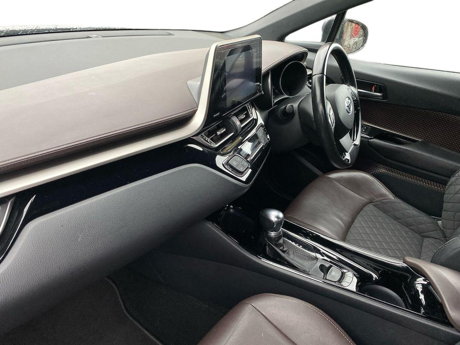 Used Toyota C-HR 2018 for sale - 76455197: Photo 7