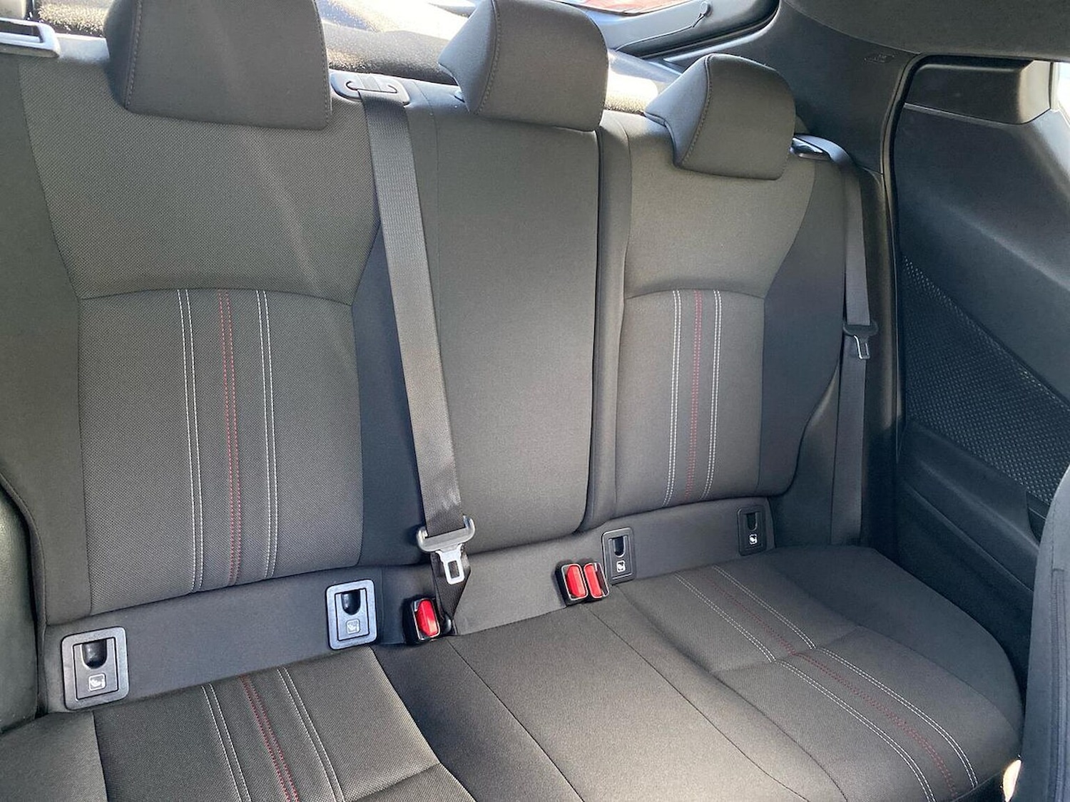 Used Toyota C-HR 2023 for sale - 78211126: Photo 19