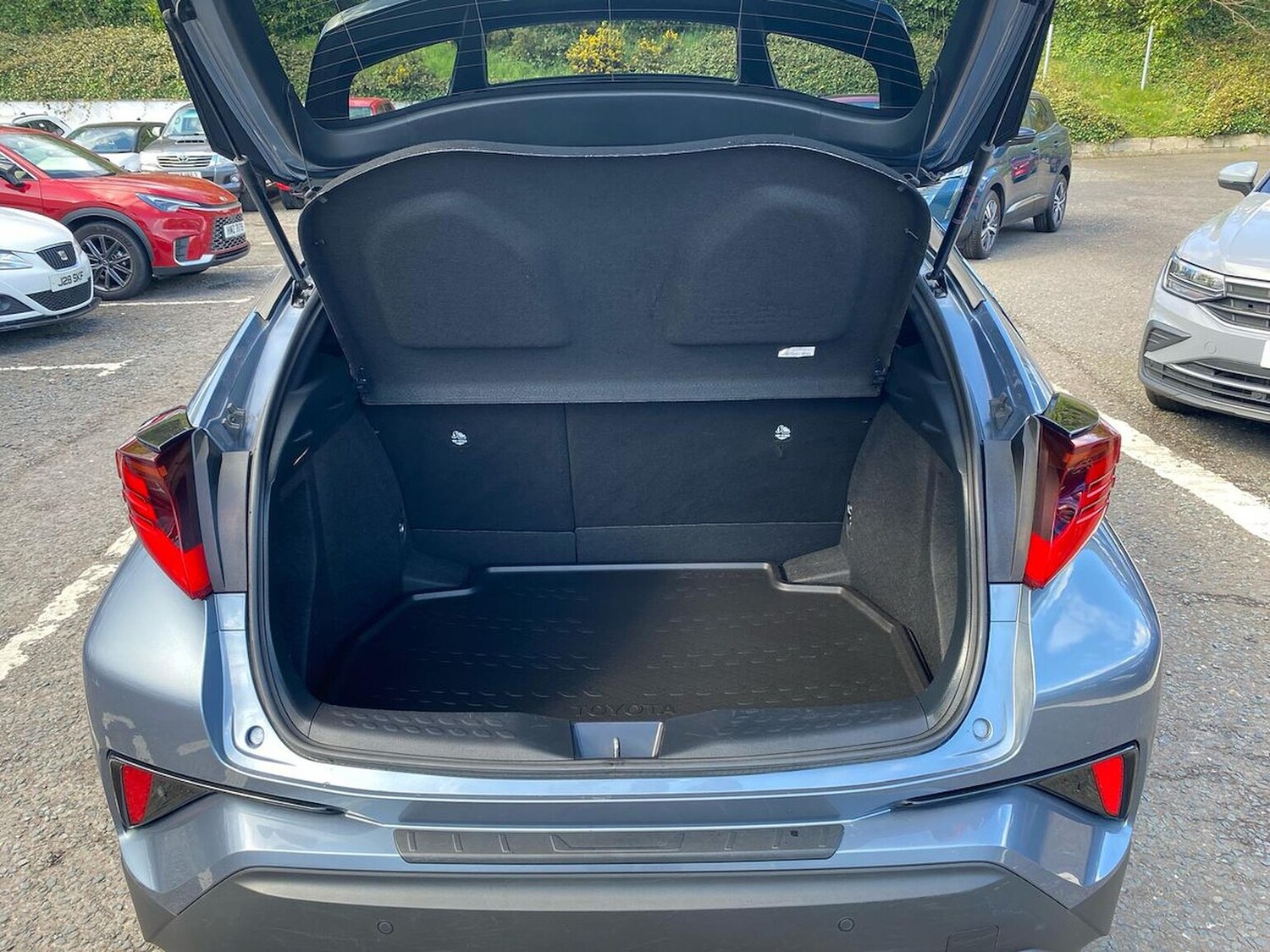 Used Toyota C-HR 2023 for sale - 78211126: Photo 20