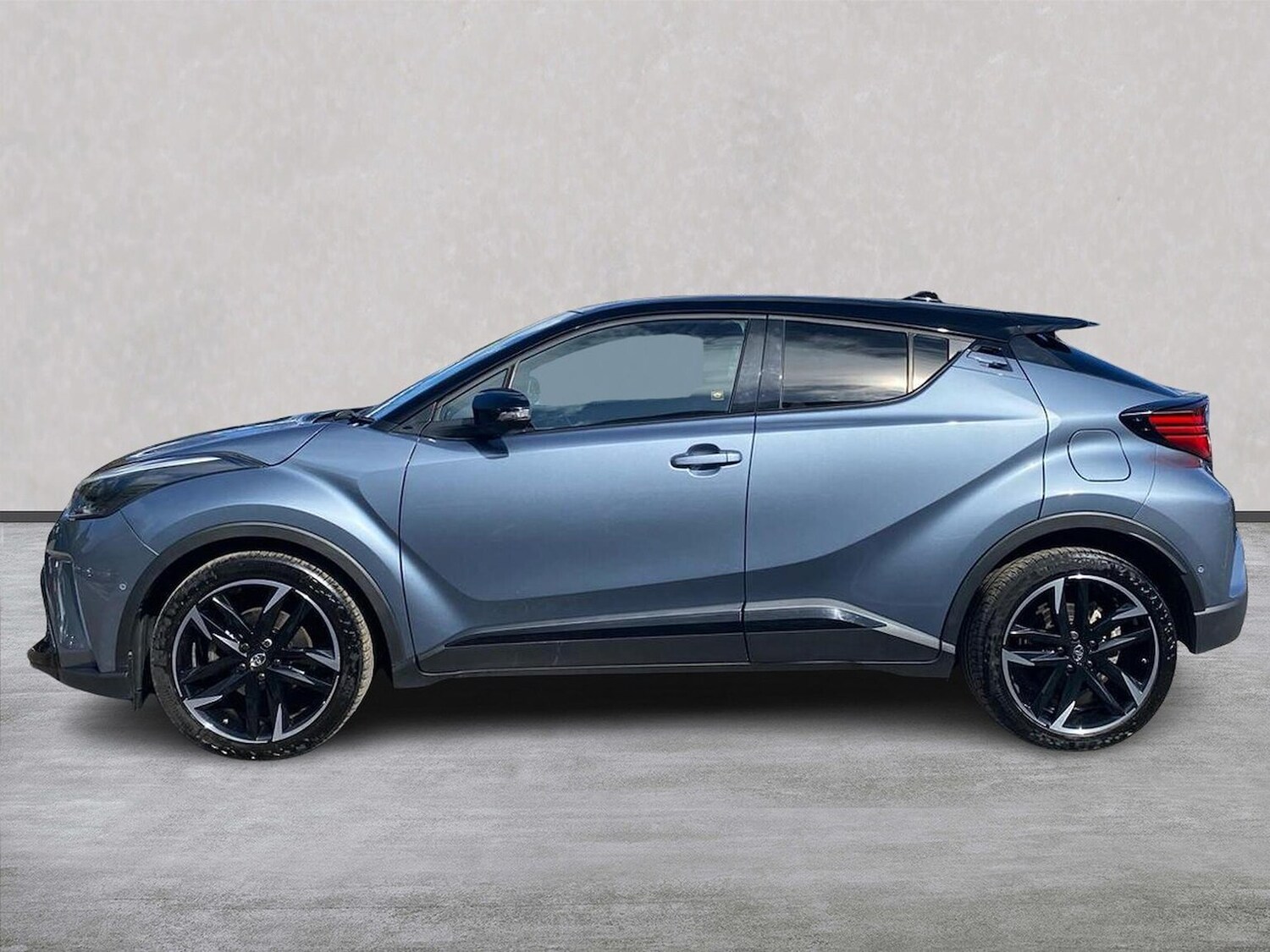 Used Toyota C-HR 2023 for sale - 78211126: Photo 22