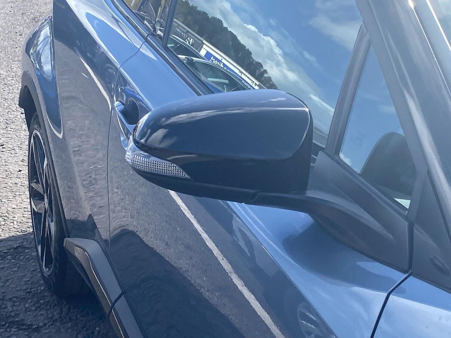 Used Toyota C-HR 2023 for sale - 78211126: Photo 33