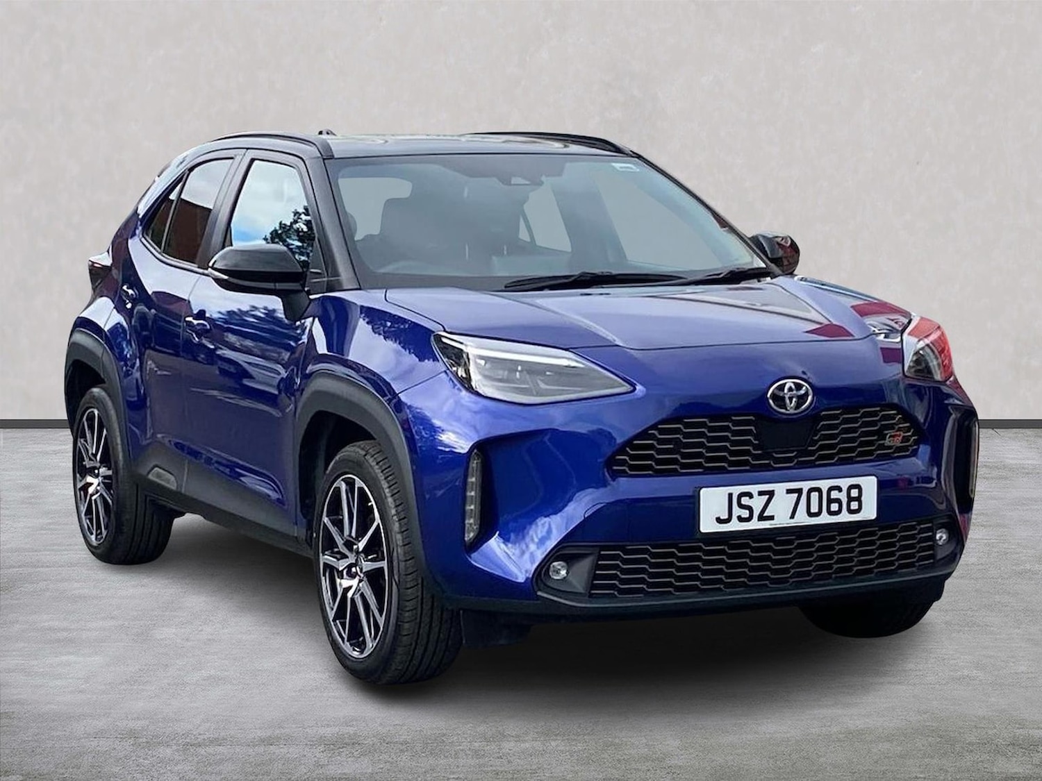 Used Toyota Yaris Cross 2023 for sale - 76369089: Photo 1