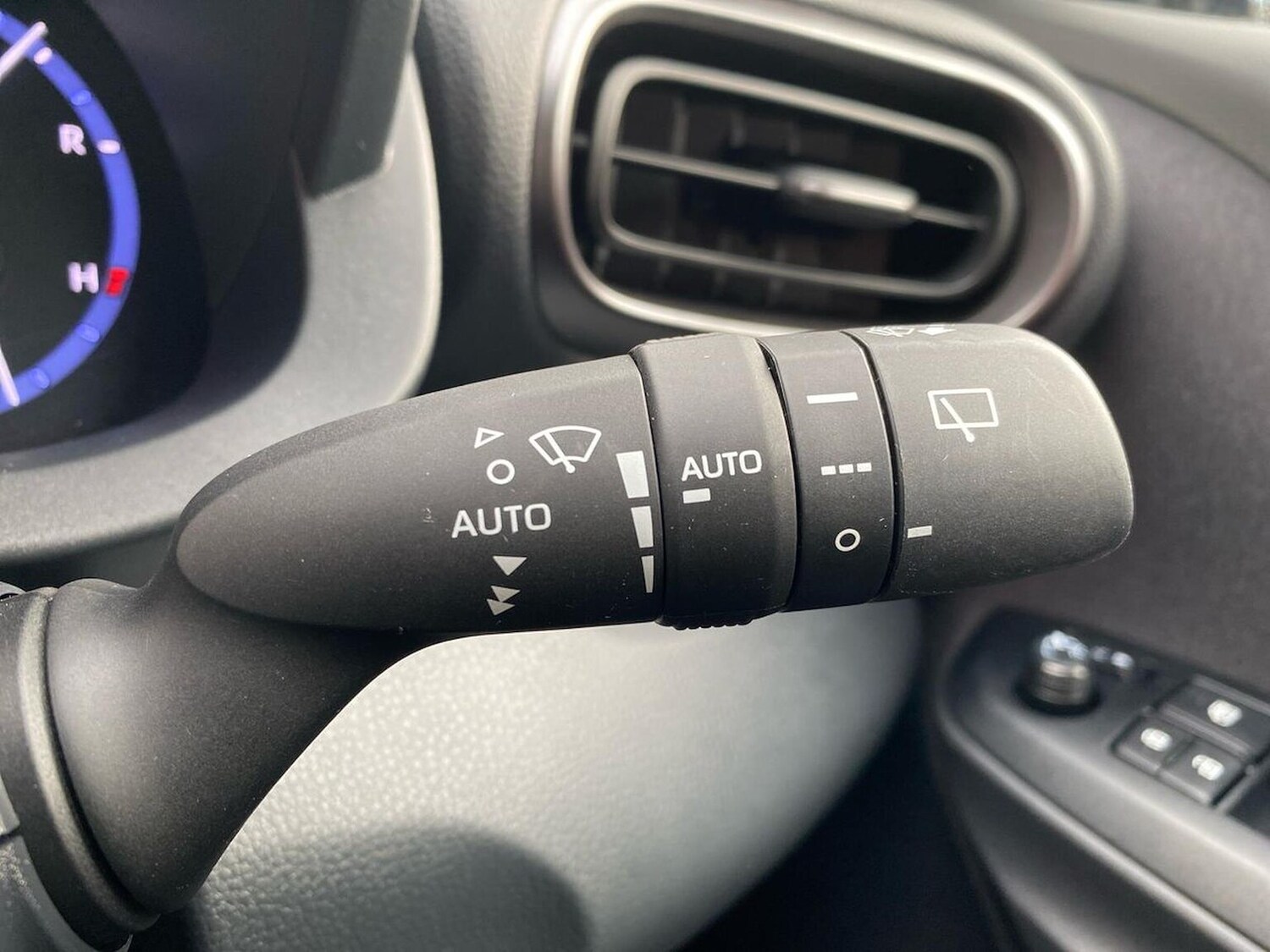 Used Toyota Yaris Cross 2023 for sale - 76369089: Photo 26