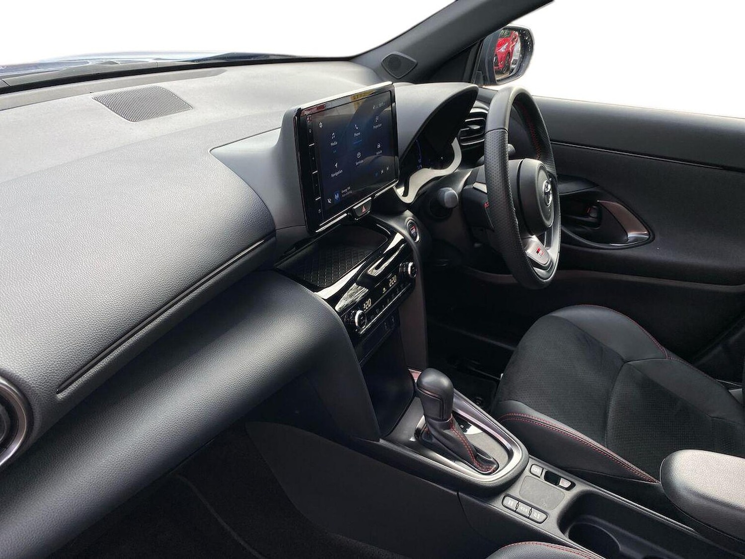 Used Toyota Yaris Cross 2023 for sale - 76369089: Photo 7
