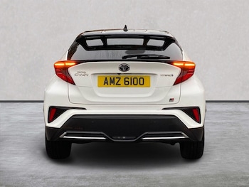 Used Toyota C-HR 2023 for sale - 76292990: Photo 4