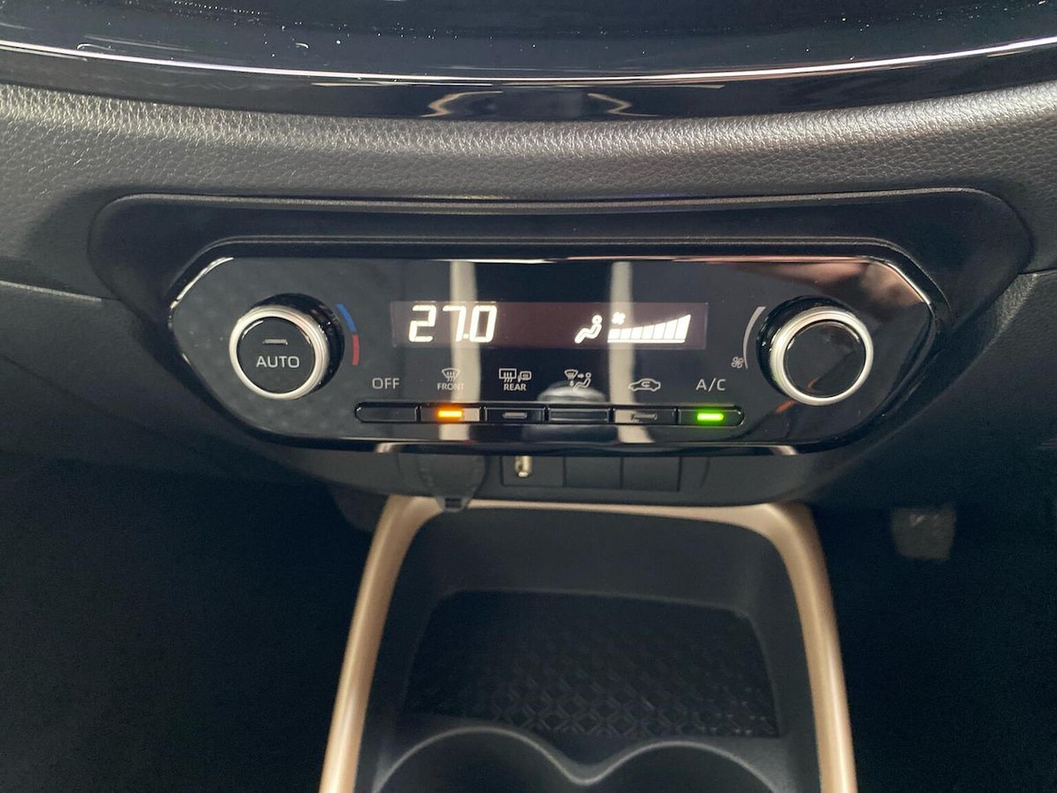 Used Toyota Aygo X 2023 for sale - 76497256: Photo 12