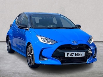 Used Toyota Yaris 2024 for sale - 79439130: Photo