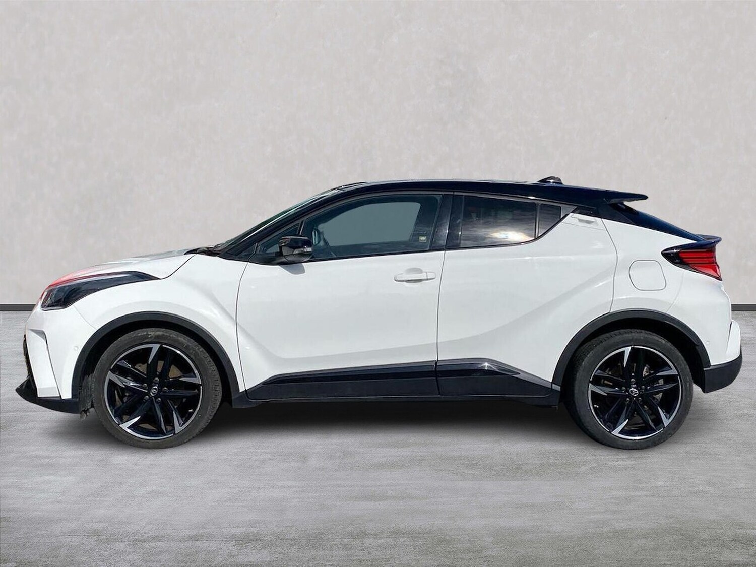 Used Toyota C-HR 2023 for sale - 78211122: Photo 21