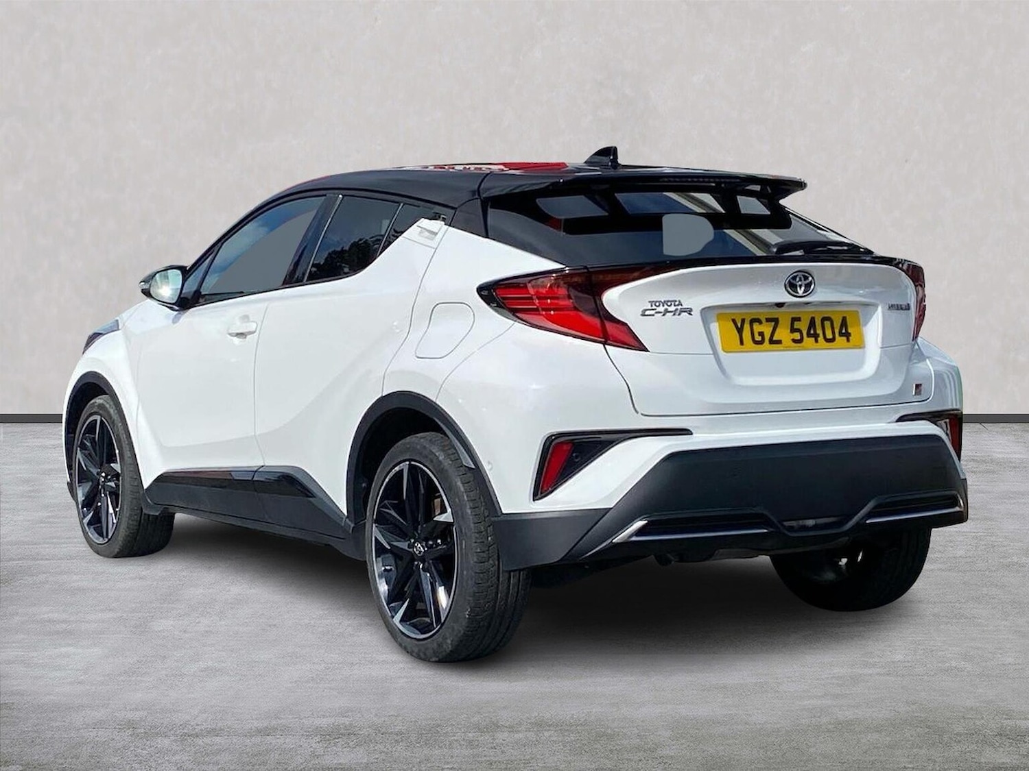 Used Toyota C-HR 2023 for sale - 78211122: Photo 4