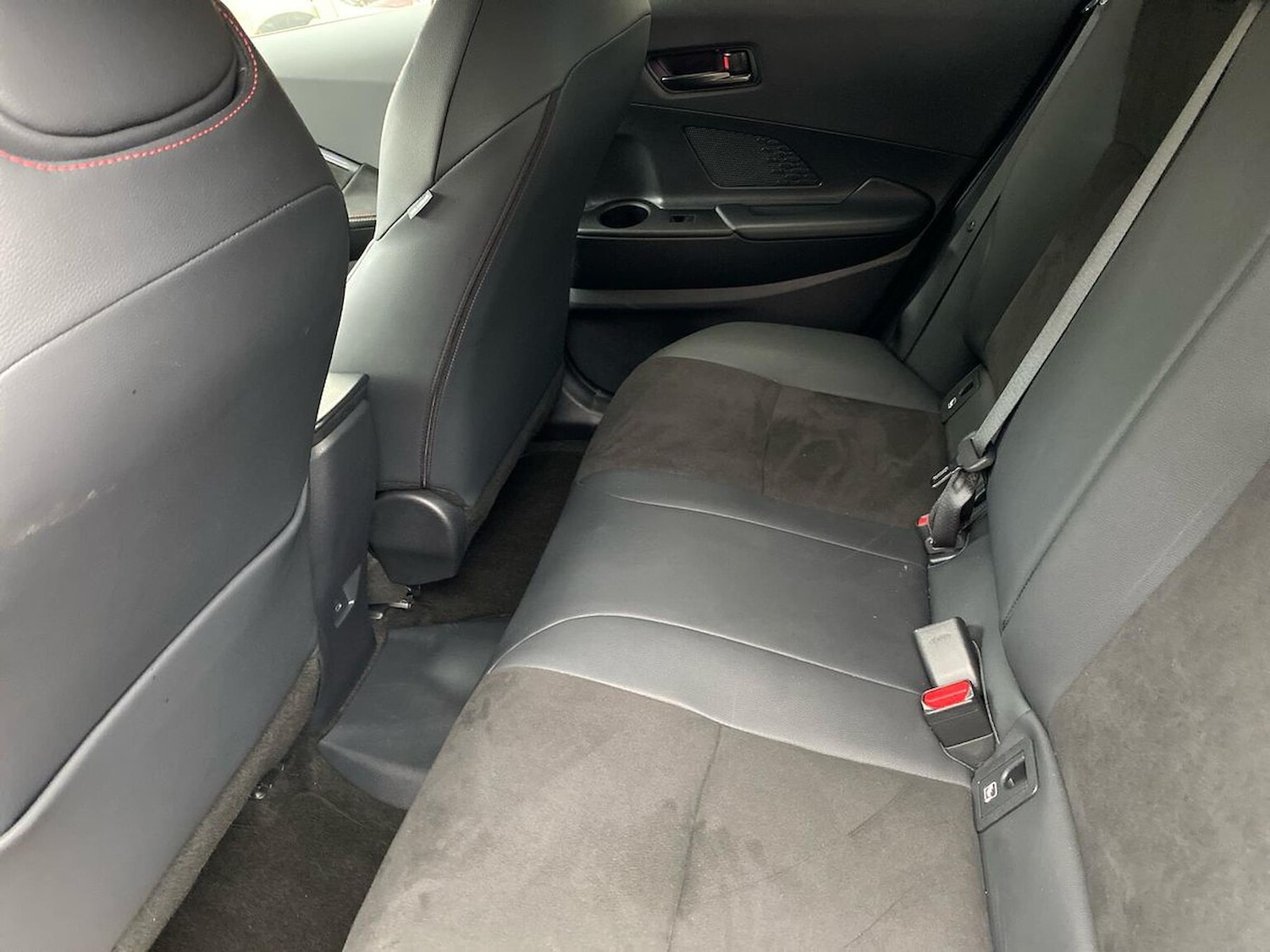 Used Toyota C-HR 2024 for sale - 76497257: Photo 16