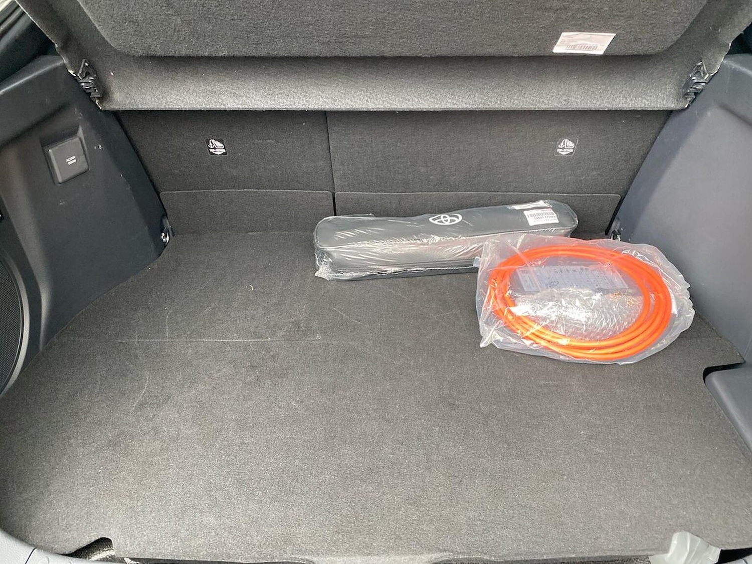 Used Toyota C-HR 2024 for sale - 76497257: Photo 17