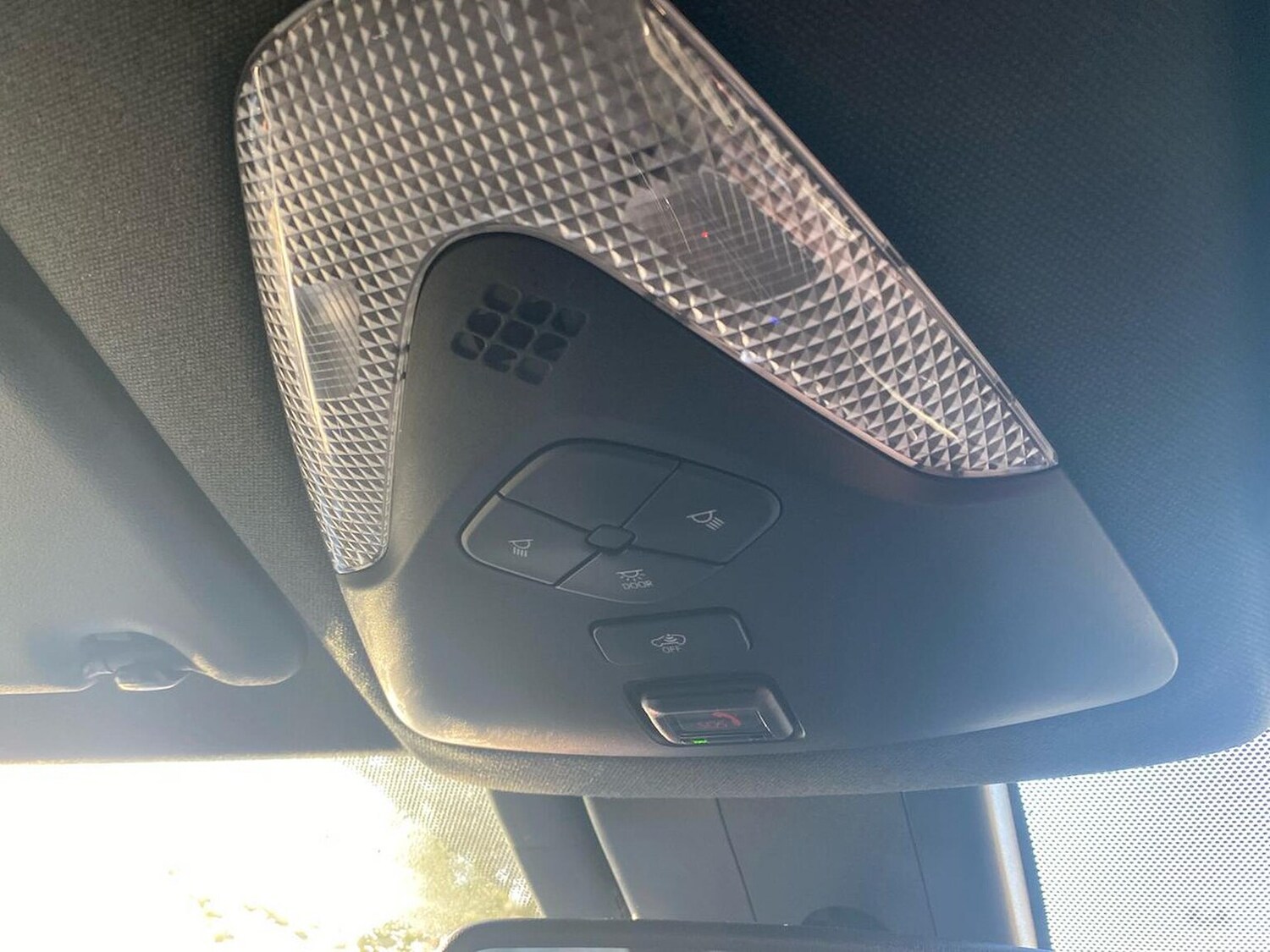 Used Toyota C-HR 2023 for sale - 77487620: Photo 14