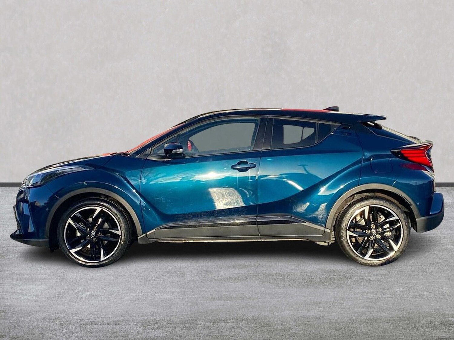 Used Toyota C-HR 2023 for sale - 77487620: Photo 19