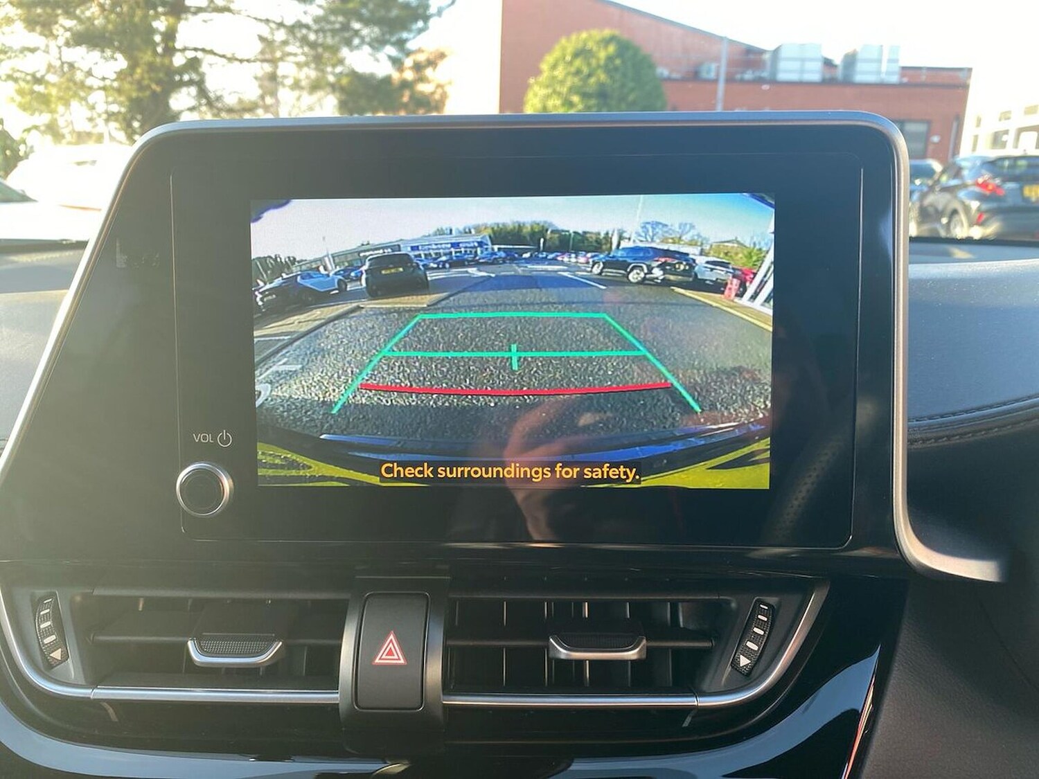 Used Toyota C-HR 2023 for sale - 77487620: Photo 23