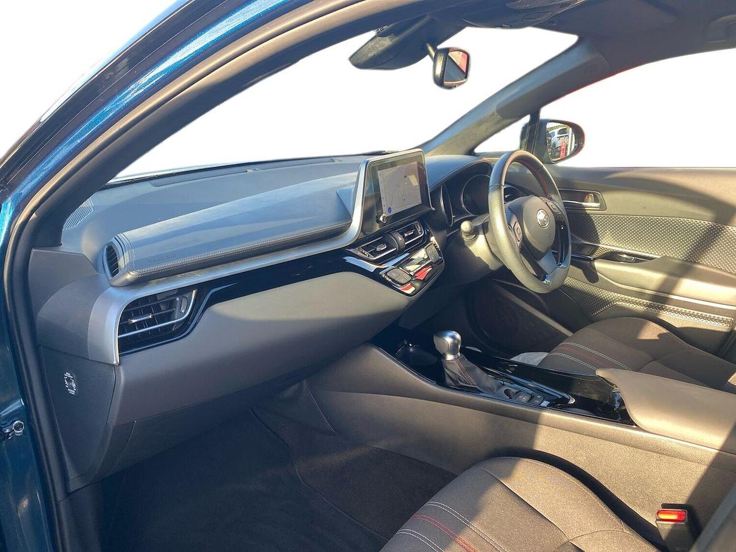 Used Toyota C-HR 2023 for sale - 77487620: Photo 7