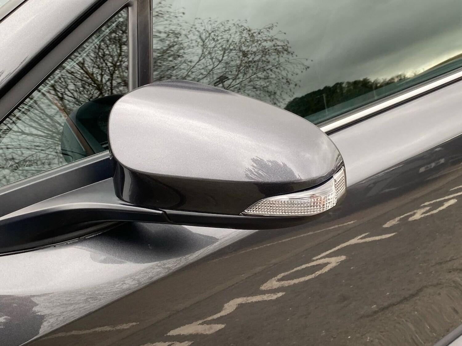 Used Toyota C-HR 2023 for sale - 78192939: Photo 32