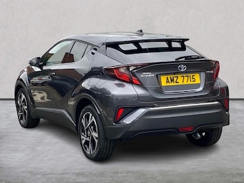 Used Toyota C-HR 2023 for sale - 78192939: Photo