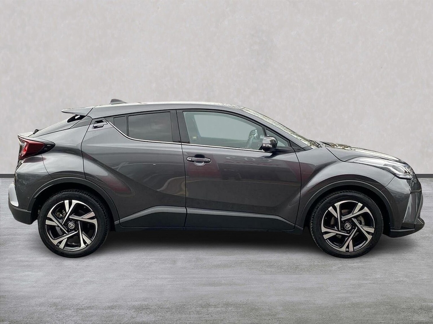 Used Toyota C-HR 2023 for sale - 78192939: Photo 5