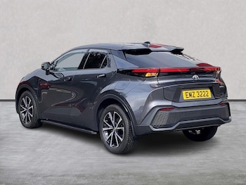 Used Toyota C-HR 2024 for sale - 75490318: Photo