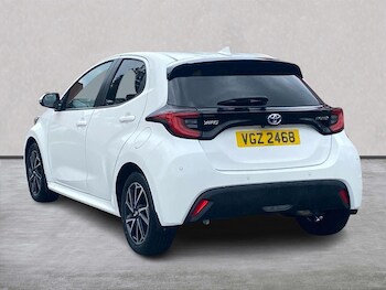 Used Toyota Yaris 2021 for sale - 75490211: Photo