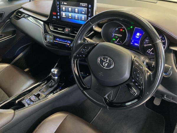 Used Toyota C-HR 2017 for sale - 76305410: Photo 15
