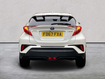 Used Toyota C-HR 2017 for sale - 76305410: Photo 4