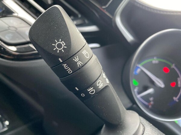 Used Toyota C-HR 2023 for sale - 76212038: Photo 27