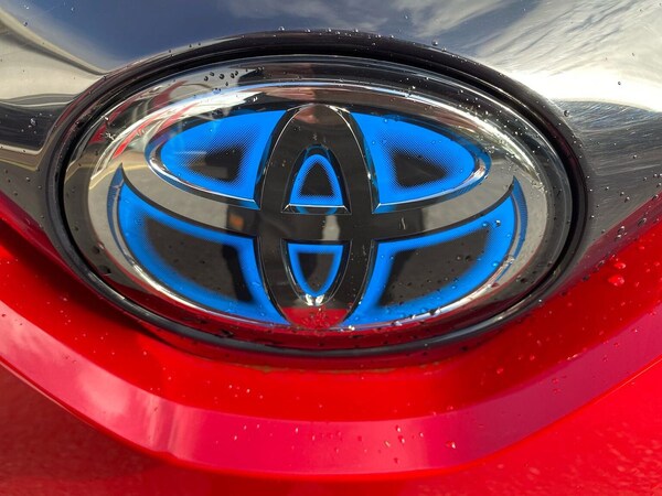 Used Toyota C-HR 2023 for sale - 76212038: Photo 28