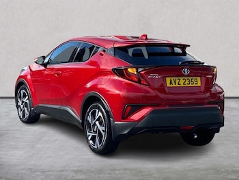 Used Toyota C-HR 2023 for sale - 76212038: Photo 2
