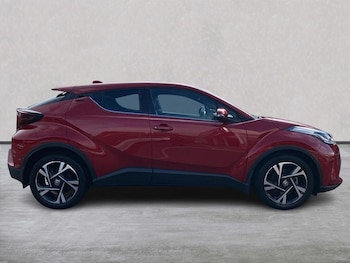 Used Toyota C-HR 2023 for sale - 76212038: Photo 3